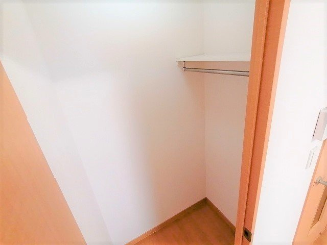 レオパレスラトナの内装