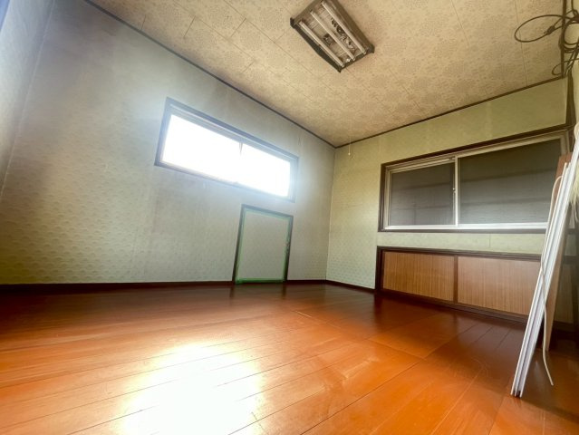 八街市中古戸建の洋室