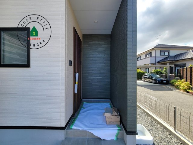 那珂川市今光8丁目第3-2棟（2号棟）の外観：施工例|おでかけの時も帰った時も、「我が家」を最初に感じでもらえる素敵な空間に。