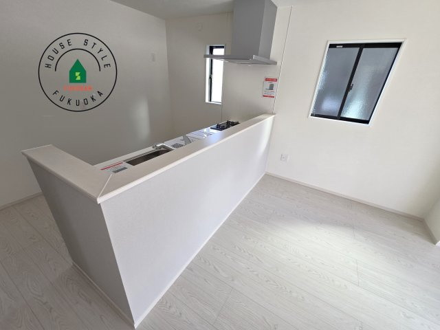 福岡市早良区次郎丸1町目第2-1棟（2号棟）　の内観：施工例|会話が弾む場所として居心地の良いリビングです。