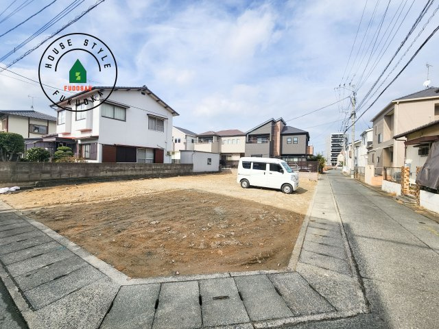 福岡市早良区次郎丸1町目第2-1棟（2号棟）　の前面道路含む現地写真|見学の時間などお気軽にお問い合わせ下さい。
