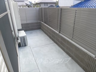 ヒルズＫ＆Ｍの庭|草の生えない専用庭！