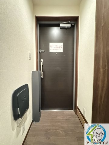 A-CUBE HONMACHIの玄関