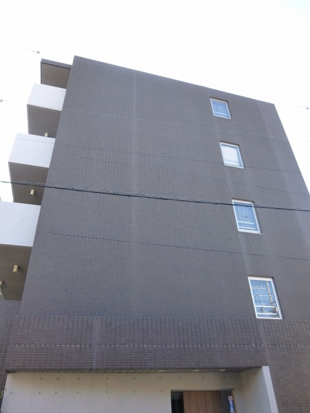 ラグジュアリーアパートメント赤羽西０１の外観