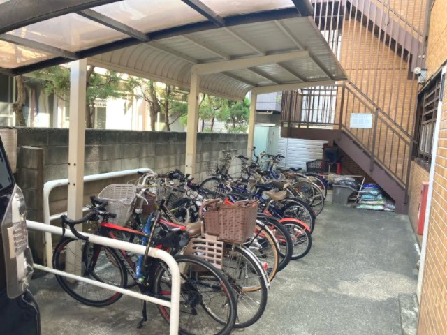 ドミール板橋本町のエントランス