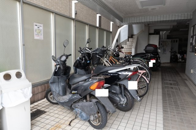 トップ尾久駅前のエントランス