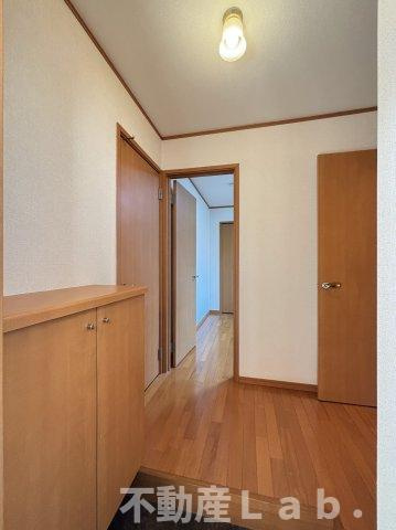 シャンフレーズの玄関