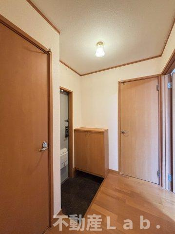 シャンフレーズの玄関