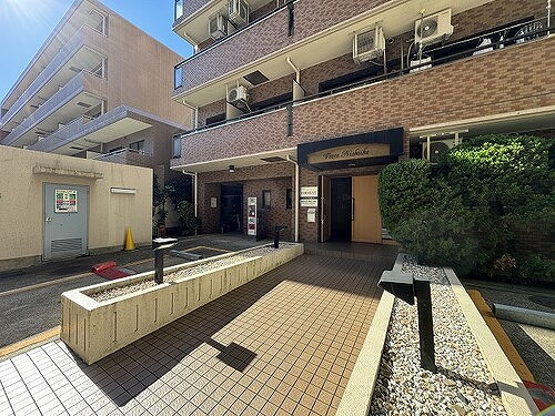 ビブレ西池のエントランス|エントランス