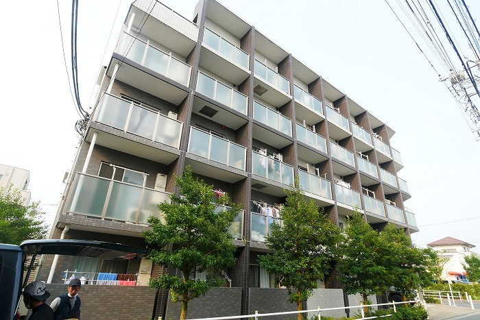 エスパシオ西高島平の外観