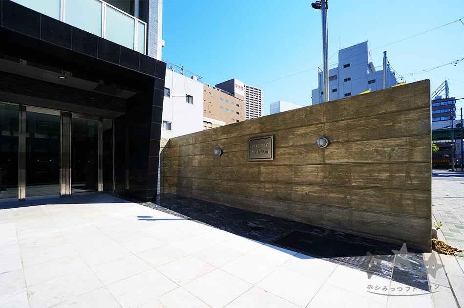 エルザビル名古屋駅前のエントランス|建物の内部です
