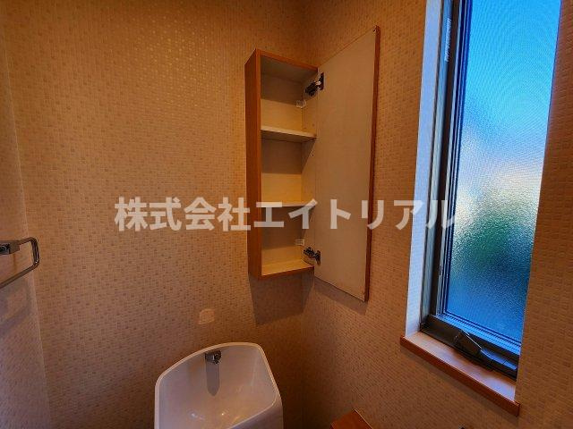 豊橋市三ツ相町　中古戸建の収納|1階　トイレ収納
