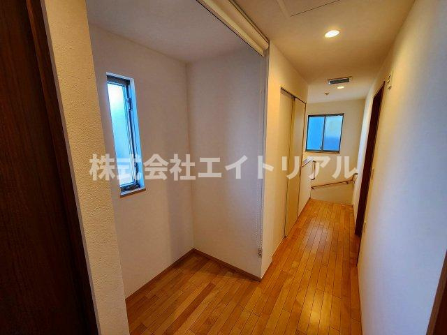 豊橋市三ツ相町　中古戸建の内装|2階　廊下