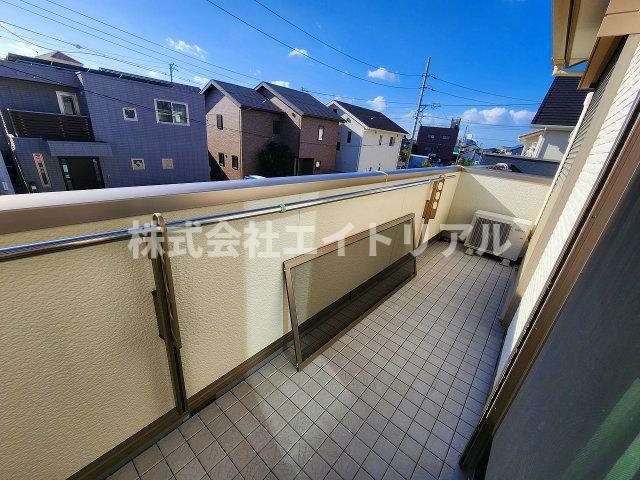 豊橋市三ツ相町　中古戸建のバルコニー