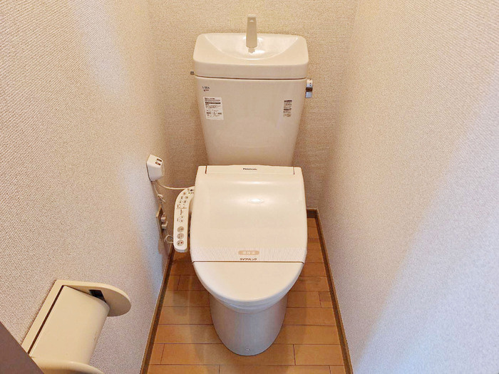 ホワイトコート前九年　Bのトイレ