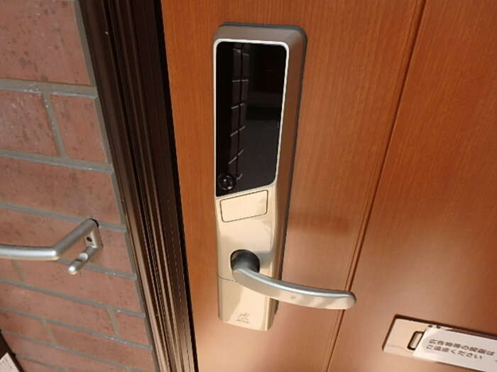 銀河タウン　Bの玄関