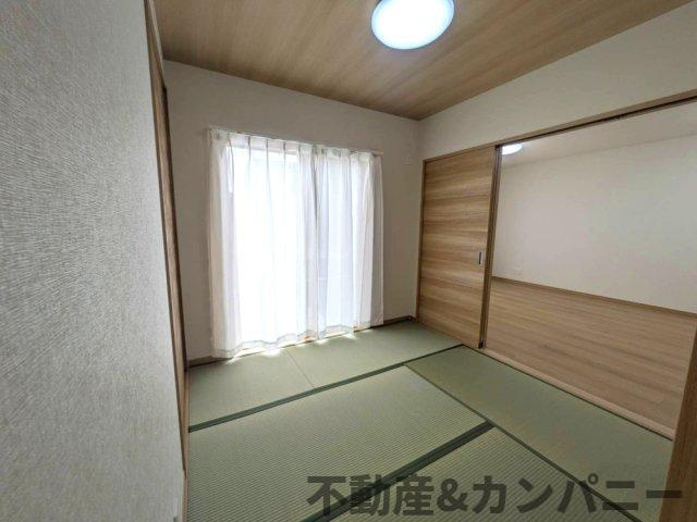 堀江町の新築のおうちNo.7　松山市堀江町新築戸建の和室|趣のある和室です