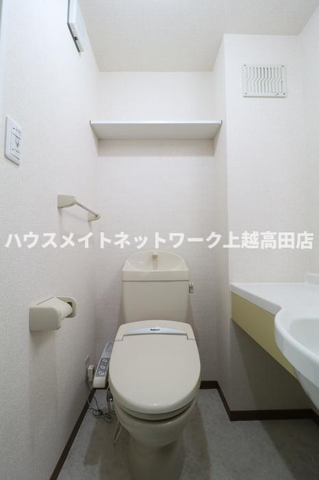 グランドハイデンス Ｂのトイレ|温水洗浄暖房便座