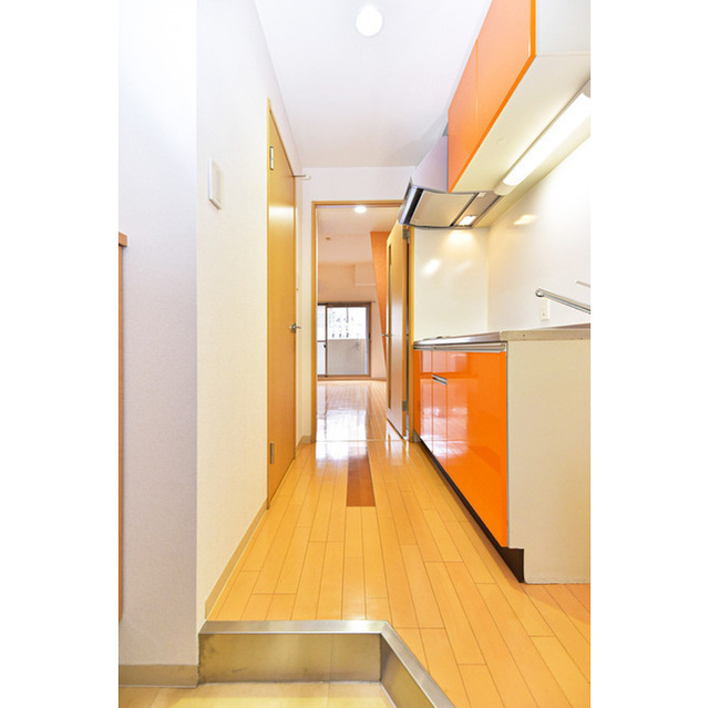 SERENiTE天六西の玄関