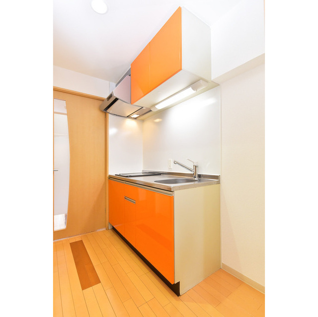 SERENiTE天六西のキッチン