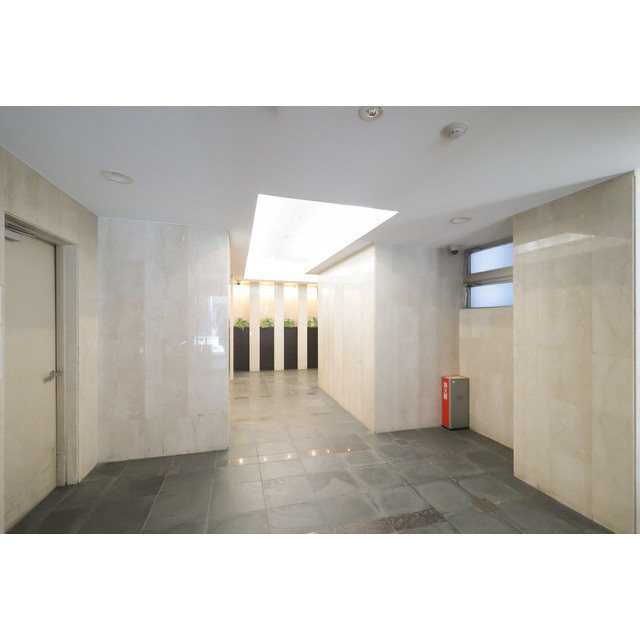 ゼニスレジデンス難波南の居間・リビング