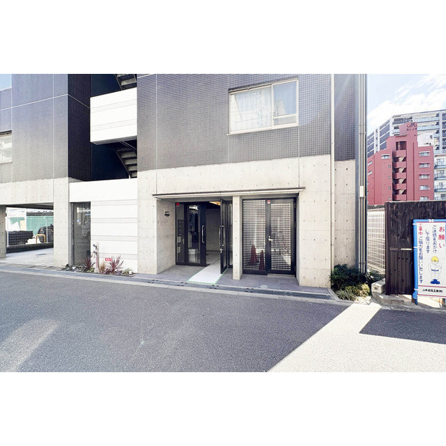 南堀江アパートメントリオのエントランス