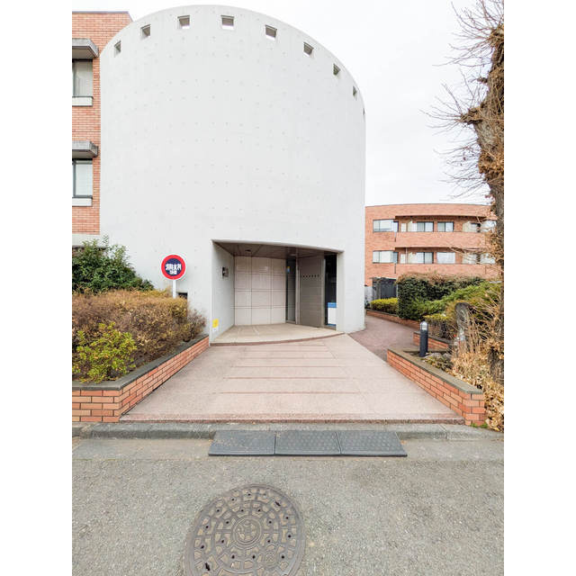 ル・パティオ瀬田のエントランス