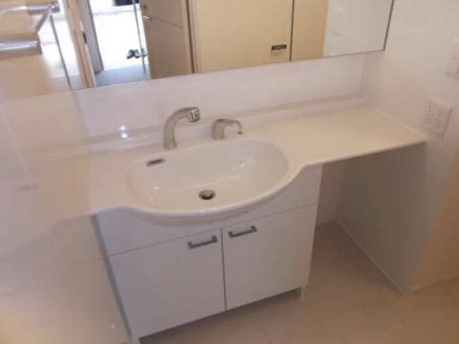 【独立洗面台】 | グラシア