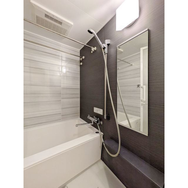 CORVAL住吉の浴室