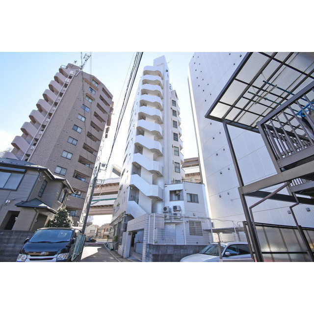 インプルーブ滝野川の外観