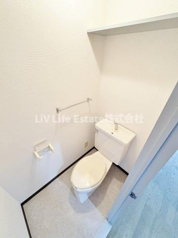 東村山市恩多町２丁目の賃貸マンションのトイレ