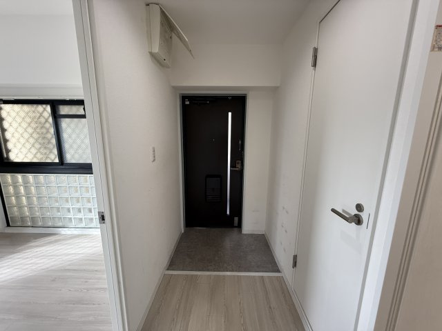 グレイス泉丘の玄関