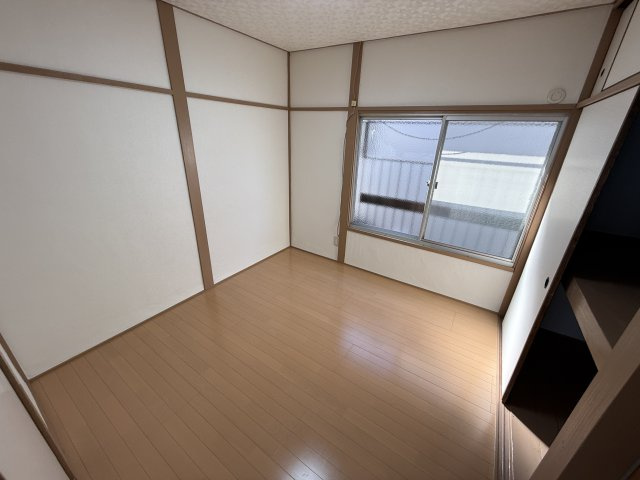 箕輪貸家の寝室