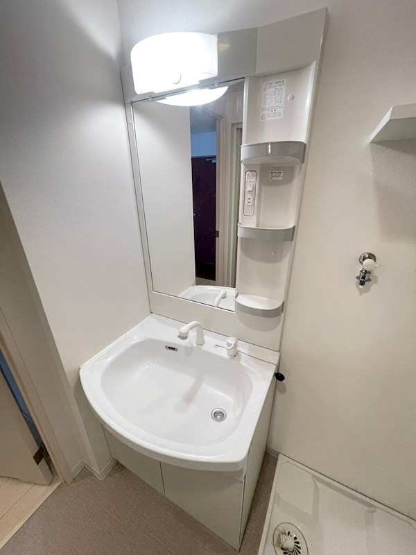 MODERN PALAZZO天神南の洗面所