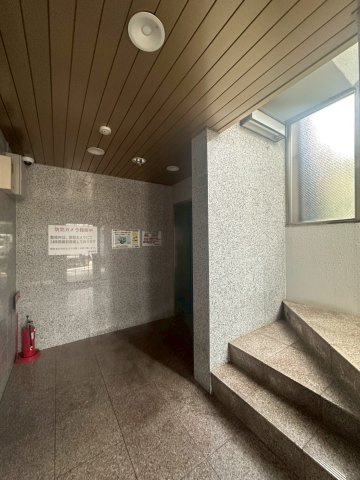 ドリーム六本松 のエントランス