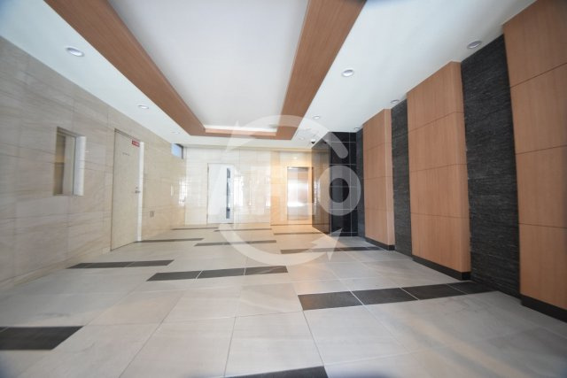 スプランディッド難波WESTのロビー|スプランディッド難波WEST　ロビー