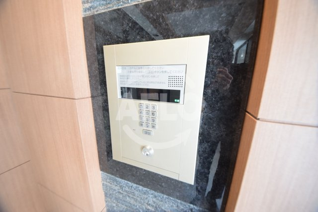 スプランディッド難波WESTのセキュリティ|スプランディッド難波WEST　オートロック