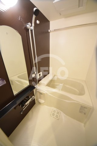 スプランディッド難波WESTの浴室|スプランディッド難波WEST　風呂