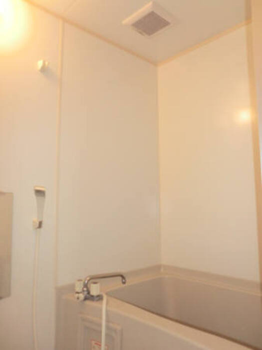 レクルスコート A棟の浴室|きれいなお風呂です♪