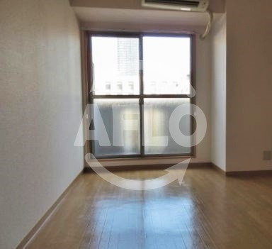 サウスヒルズ難波Ⅲ番館の寝室|サウスヒルズ難波III番館　洋室