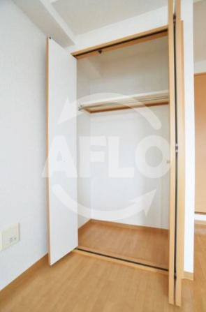 サウスヒルズ難波Ⅲ番館の収納|サウスヒルズ難波III番館　クローゼット