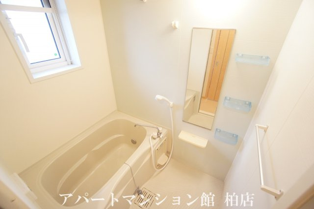 アルバシエロⅤの浴室|※別号室参考写真です ※現況優先