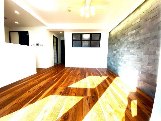 ライオンズステーションプラザ入谷　10Fの居間・リビング