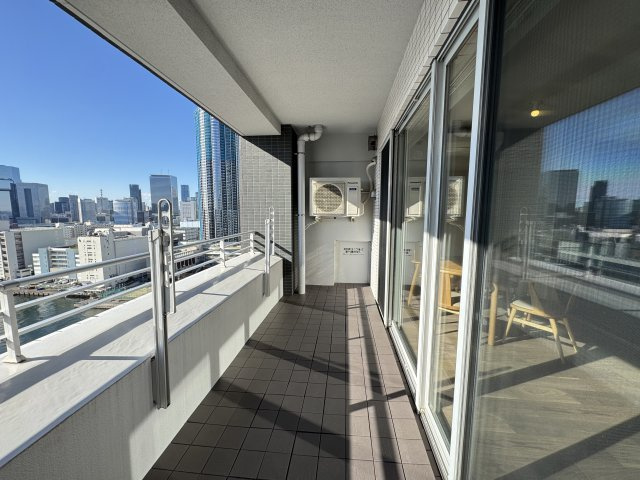 ザ・晴海レジデンス 20Fのバルコニー