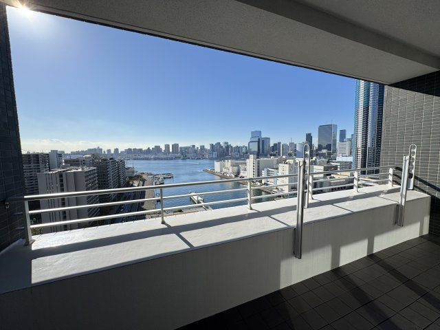 ザ・晴海レジデンス 20Fのバルコニー