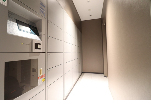 【設備】 | 【宅配ボックス】メールコーナーに併設。24時間、宅配時間を気にせずお出かけいただけます☆