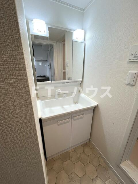 クオーレ習志野台Ⅱの洗面所