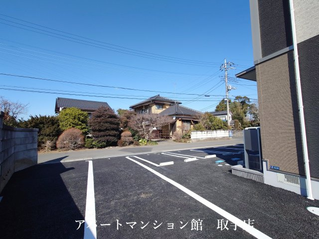 アリビオの駐車場