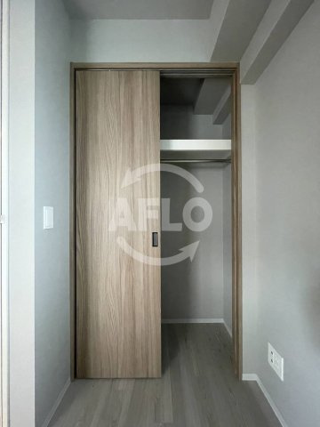 リビオレゾン靭公園の収納|リビオレゾン靭公園　クローゼット