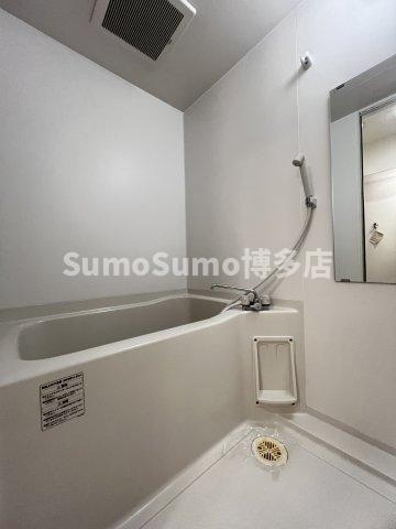 GRANDEUR住吉弐番館の浴室